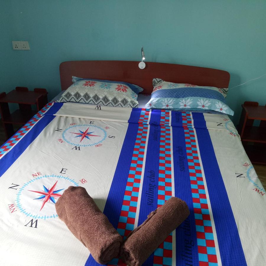 This Is It Airport Hotel And Restaurant Negombo Eksteriør billede